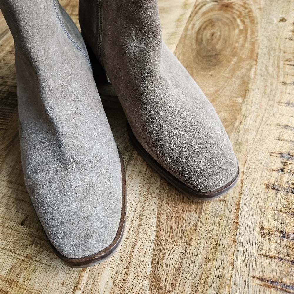 Aquatalia CARISA tan Suede square toe ankle booties 9M